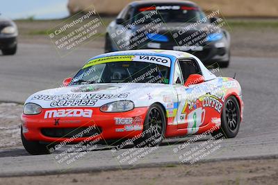 media/Mar-25-2023-CalClub SCCA (Sat) [[3ed511c8bd]]/Group 5/Race/